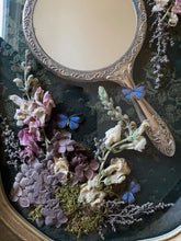 Load image into Gallery viewer, Lilac Spirits
