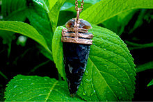 Load image into Gallery viewer, Agate Arrowhead Pendant
